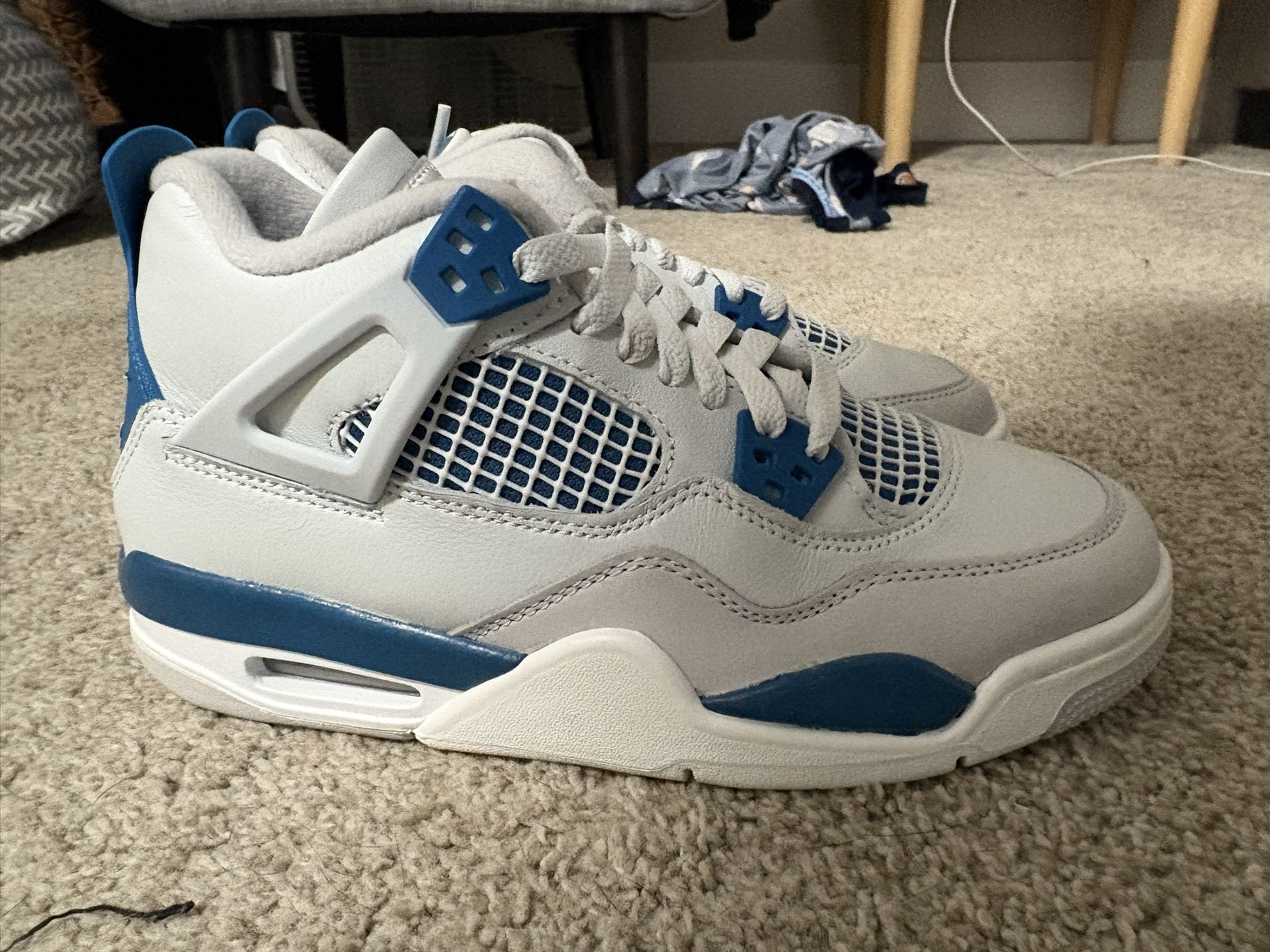Brand New Retro 4 Military Blue Size 5.5 Kids