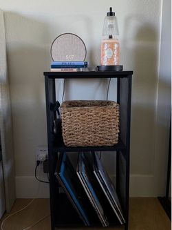 Bedside table / record player holder