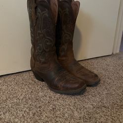 Justin Women’s Cowboy Boots 