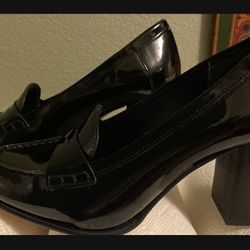 Michael Kors (Patent Leather) Thick Heel Excellent Quality (bought Wrong Size)