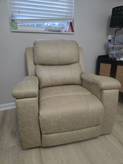 Recliner Chair