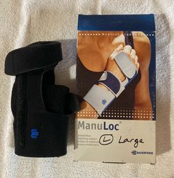Large wrist brace