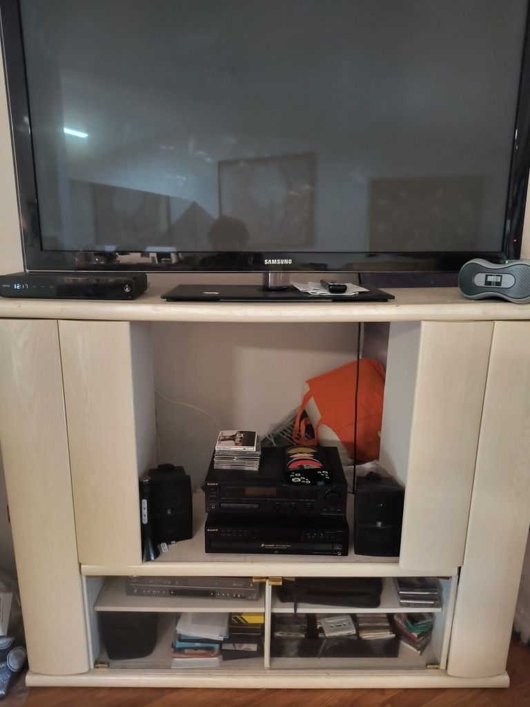TV/MEDIA CABINET