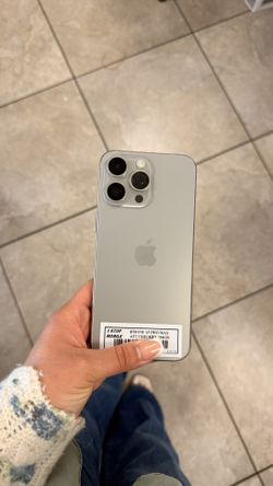 iPHONE 15 PRO MAX ATT/CRICKET