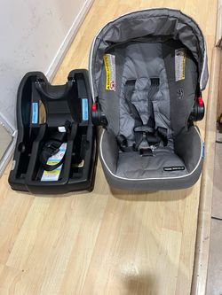 Graco Baby Car Seta W/ Base