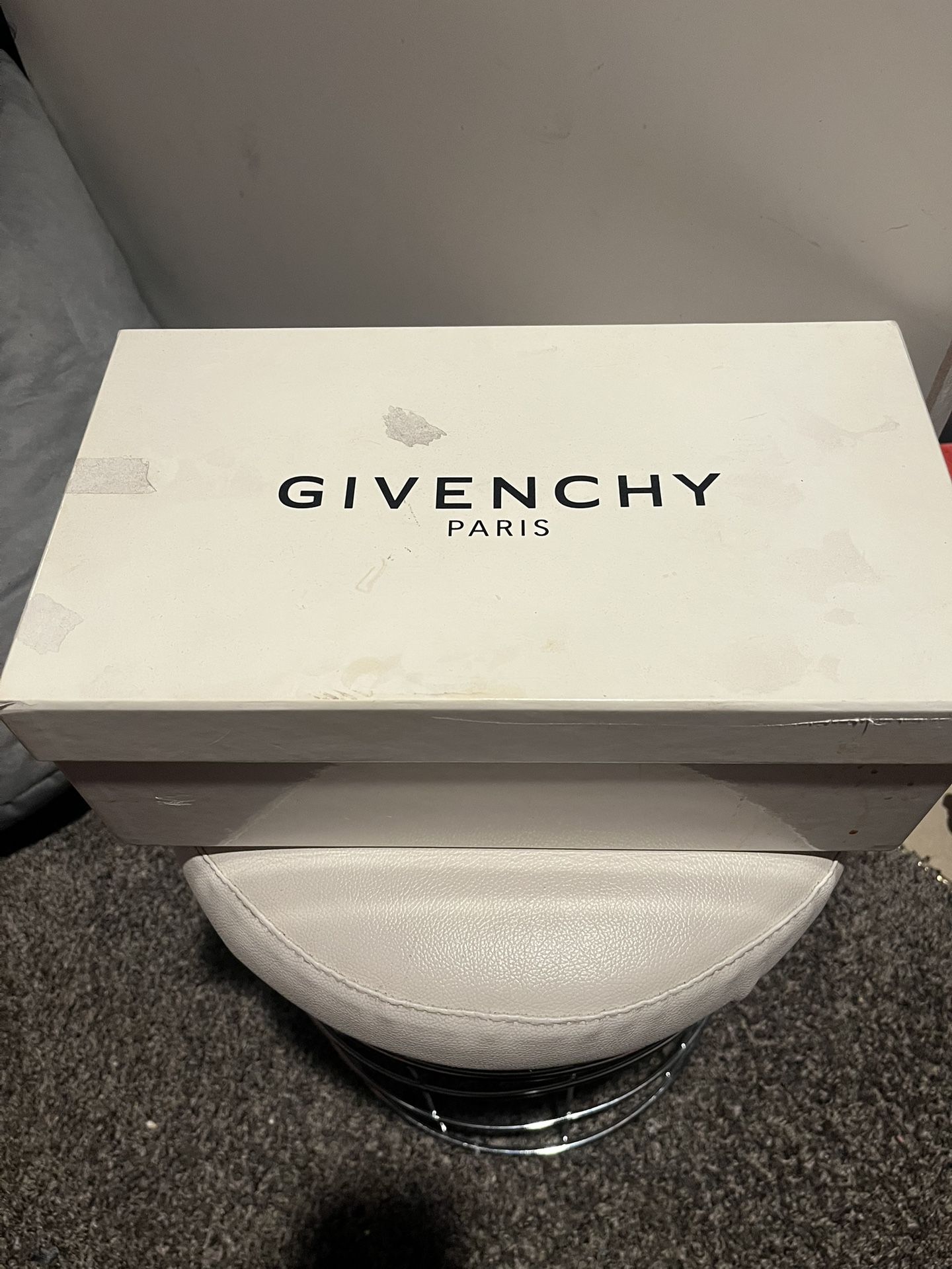 Givenchy Leather Low Top