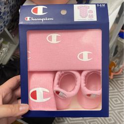 Champion Baby Onesie set 0-6 Months