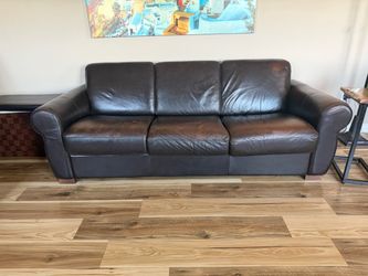 Leather soffa bed