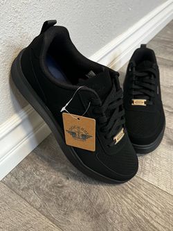 NEW MENS DOCKERS SHOES SIZE 9.5 WIDE
