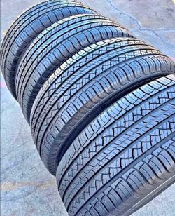 🎃 235 65 18 Michelin Tires Con 80% de Vida Las 4