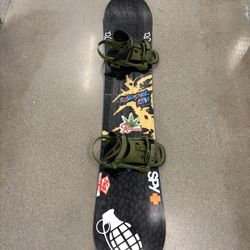 Rossingol RPM Men’s 155CM Snowboard Includes Arbor Bindings