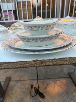 Vintage Kitchenware Set of 4:  Vintage 16” Oval Serving Platter  Vintage 14” Oval Serving Platter  Vintage Gravy Boat With An Attached Underplate  Vin