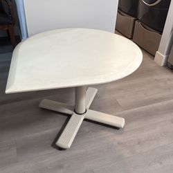 Tear Shape Table