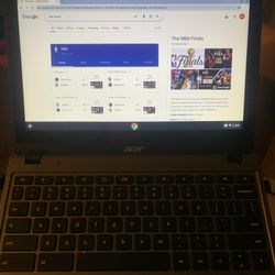 Tounchscreen Chrome Book For sale ‼️