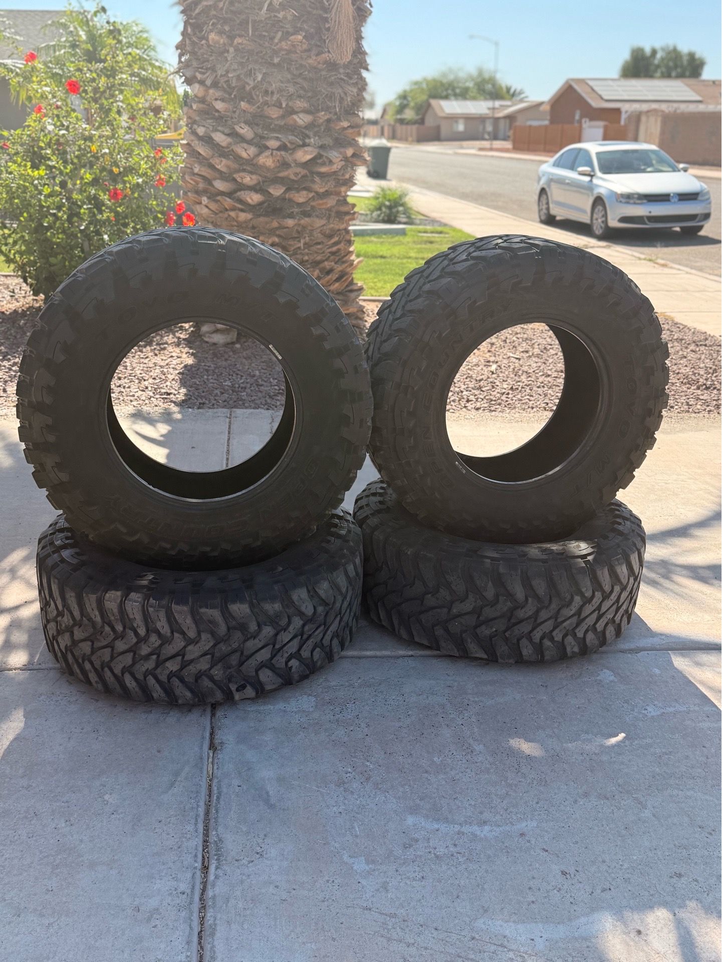 Toyo open country M/T 35x12.50R18