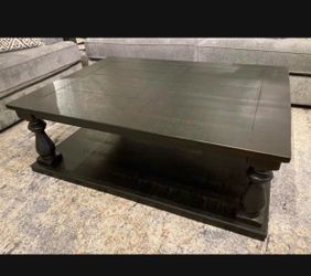 Black 3pc wood coffee table