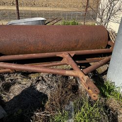 8.5 Ft Almond Roller Compactor 