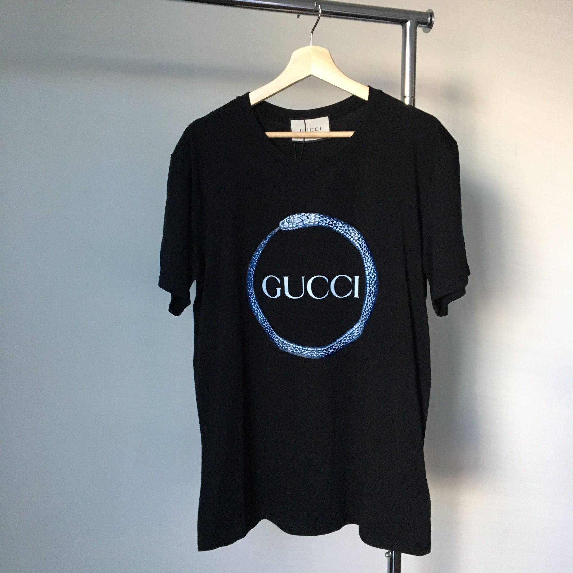 Gucci Snake Ring T-Shirt Sale in Los Angeles, CA - OfferUp
