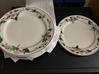 Villeroy & Boch Palermo VITRO Porcelain plates 4 x 10 1/2" and 4  x 9 1/2",  ALL LIKE NEW