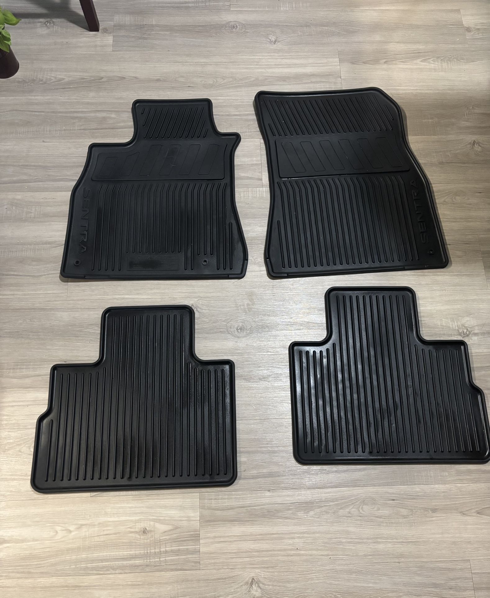 NISSAN SANTRA ALL WEATHER MATS