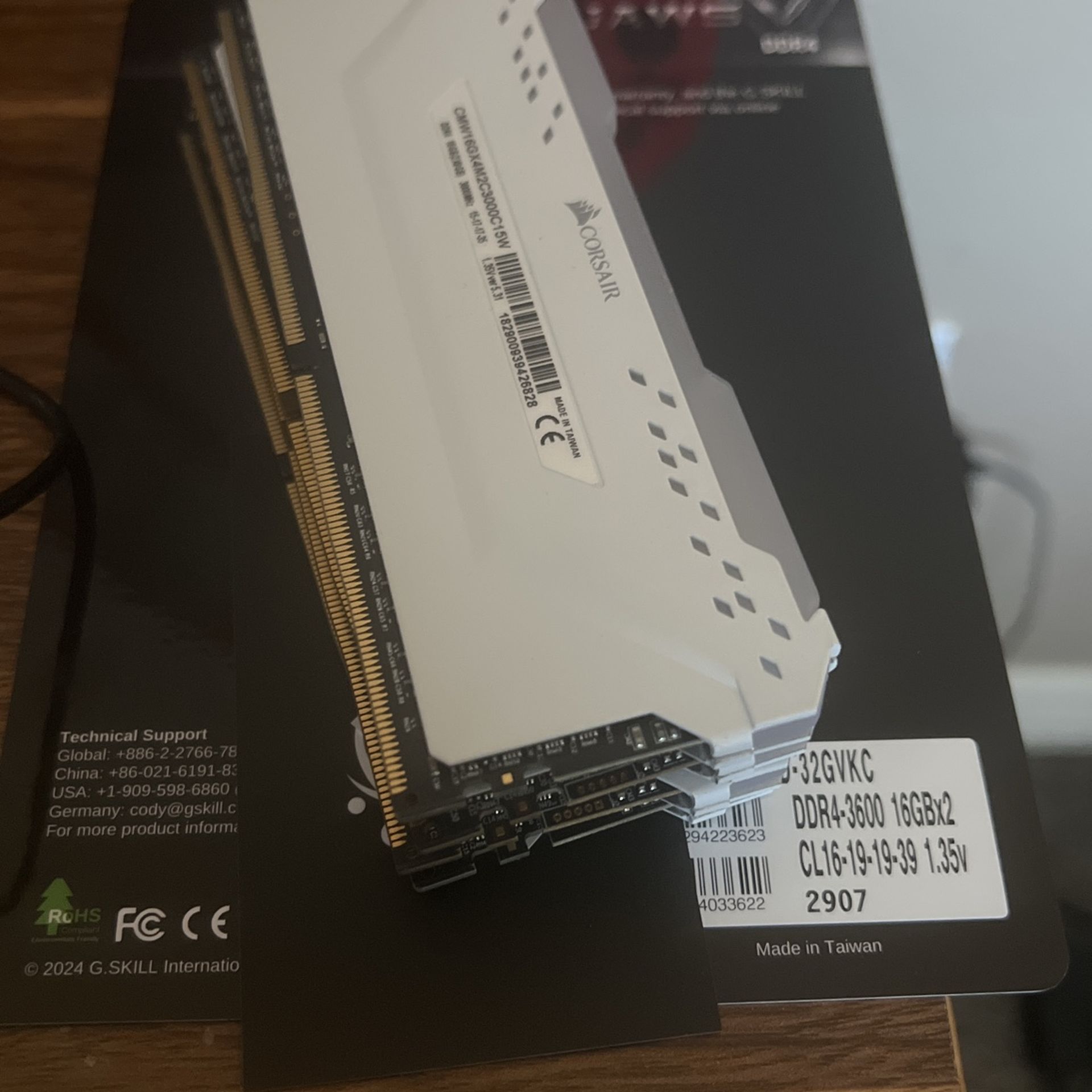 Corsair 3000mhz Ram 32Gb