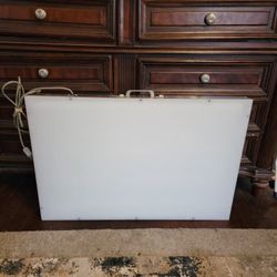 Portable Multi Purpose Light Box For Artists And Desiners And More