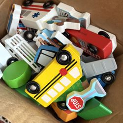 Melissa And Doug Wooden Town Playset