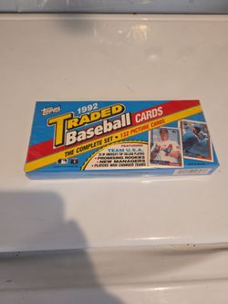 1992 Topps Traded Baseball Card Set