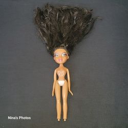 Vintage Y2K Bratz Sasha Magic Genie Long Hair Doll MGA Entertainment 2001