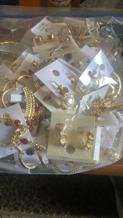 Gold Plated Earrings 14k 100 pieces