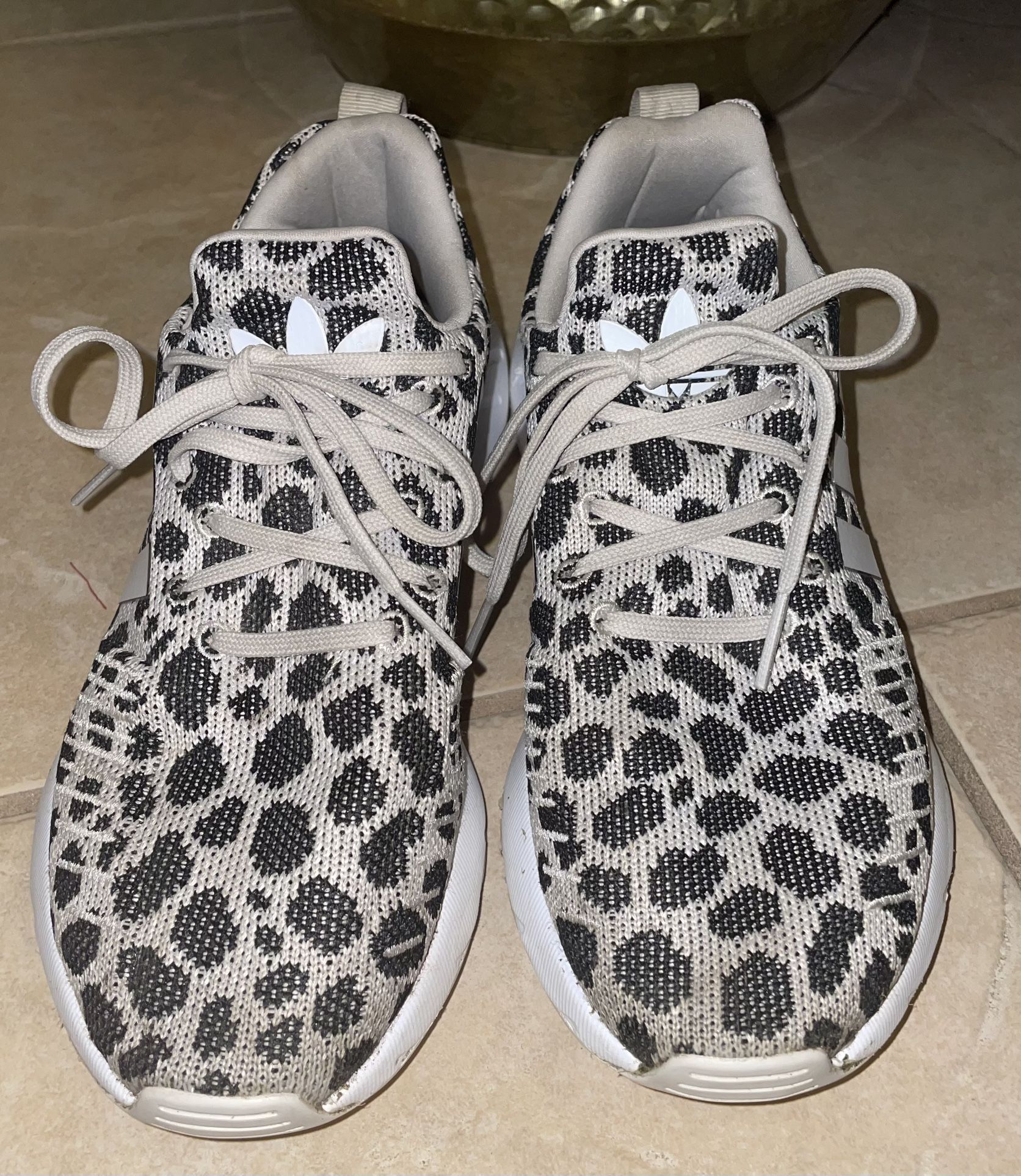 Adidas Swift Run 22 J Leopard Print Athletic Running  Shoes