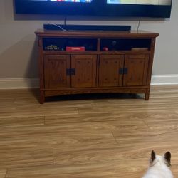 Oak Wall Unit In Great Condition 