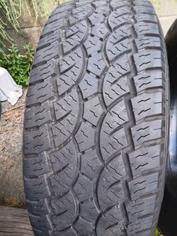 265 60 20 Arturro AT tire