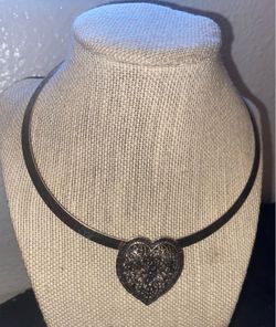 Paz Creations Necklace