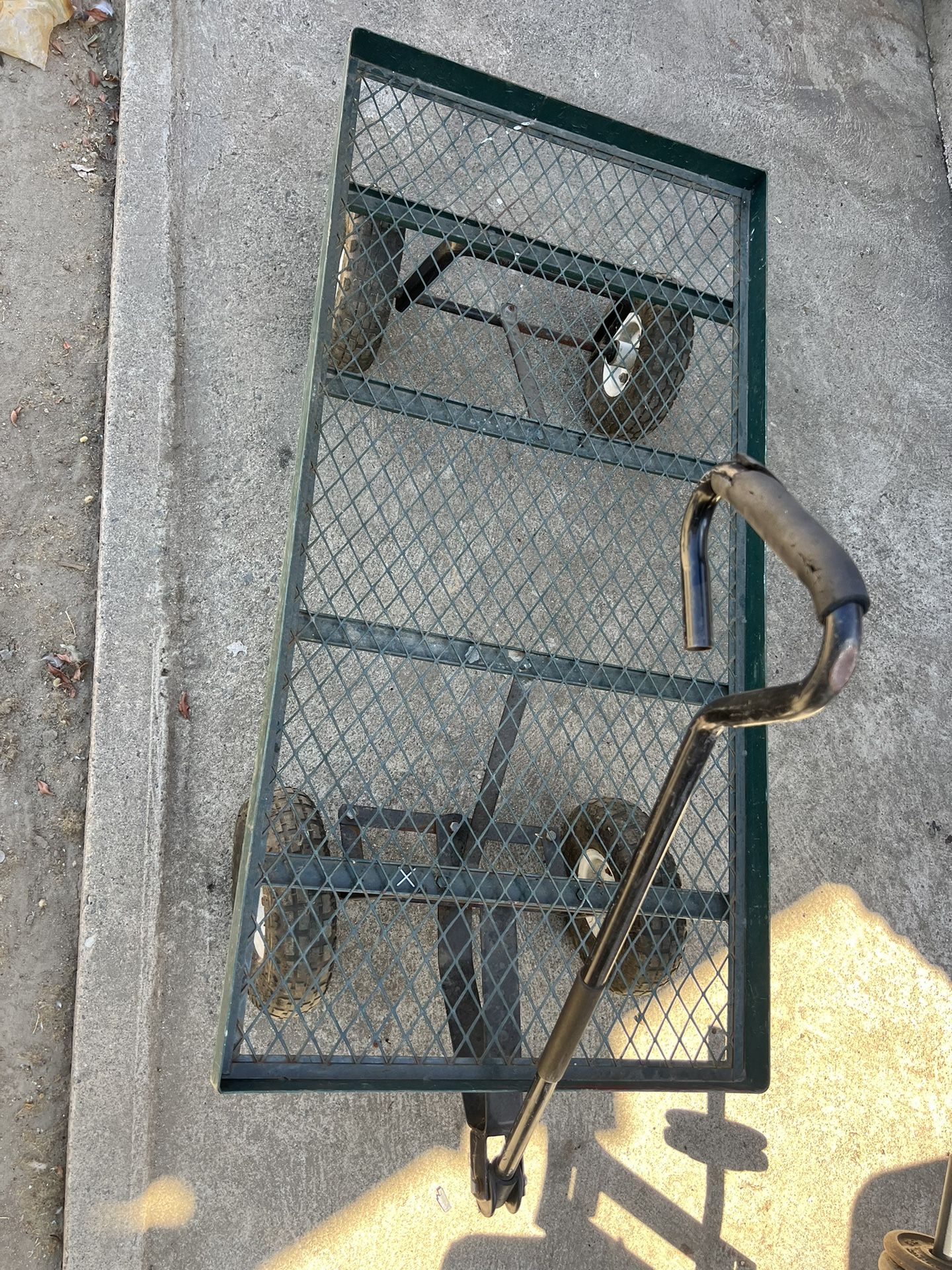 ONE STOP GARDENS 1000 lb. Capacity Mesh Deck Steel Wagon