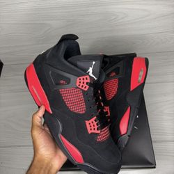 Air Jordan 4 Red Thunders