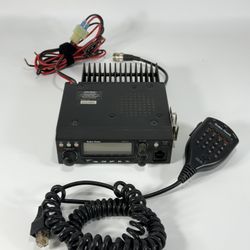 RadioShack HTX-212 (19-1125) Two-Meter VHF Mobile Transceiver with Mic