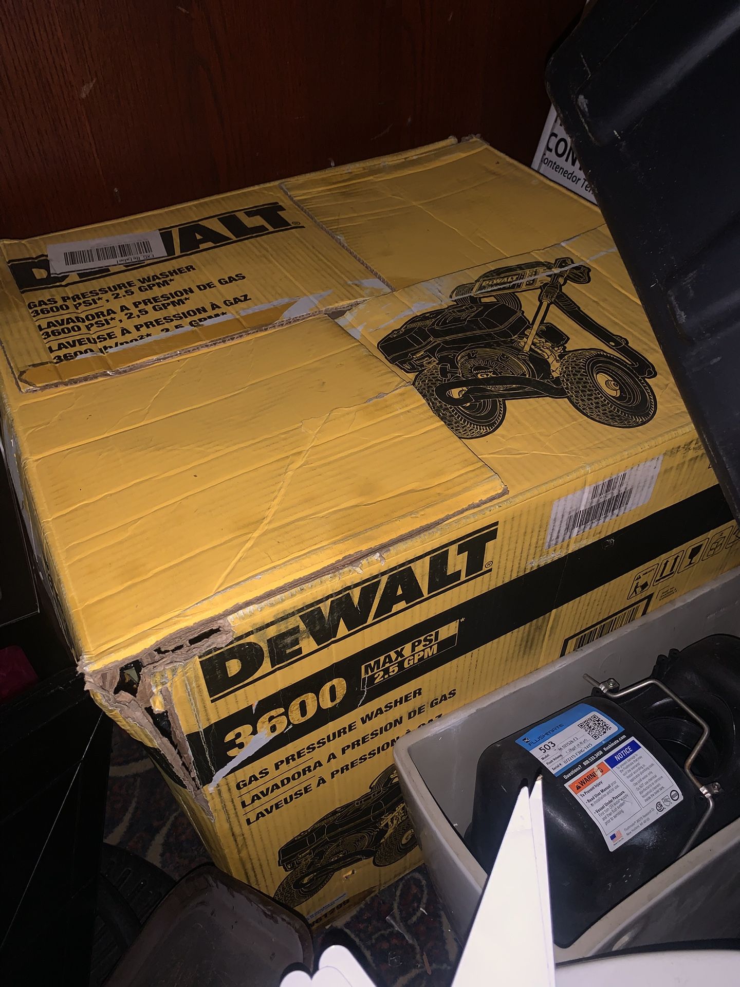 3600 psi DeWalt water pressure