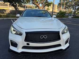 2015 Infiniti Q50