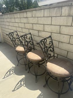 Heavy Duty Swivel Bar Stools