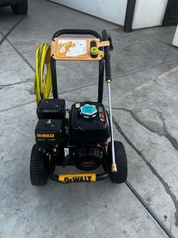 Shop DEWALT 3600 PSI 2.5 GPM Gas Pressure Washer, Honda GX200 Engine (50-State), Heavy-Duty Commercial Cold Water Power Cleaner Questions & Answers (4