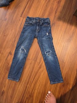 Old Navy jeans size 6 $6