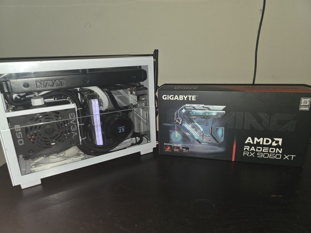 Small Form Factor Gaming Pc