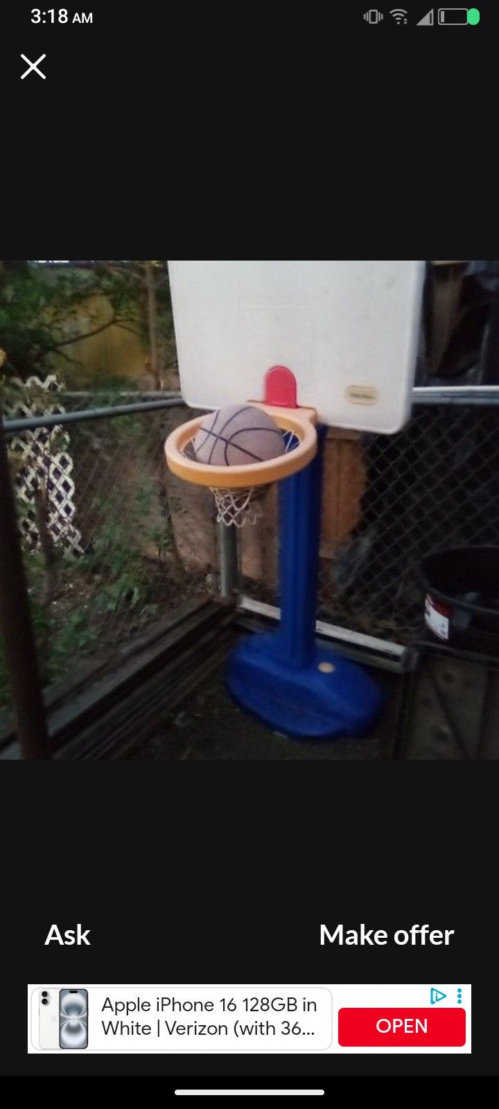 Little Tykes Basketball Hoop