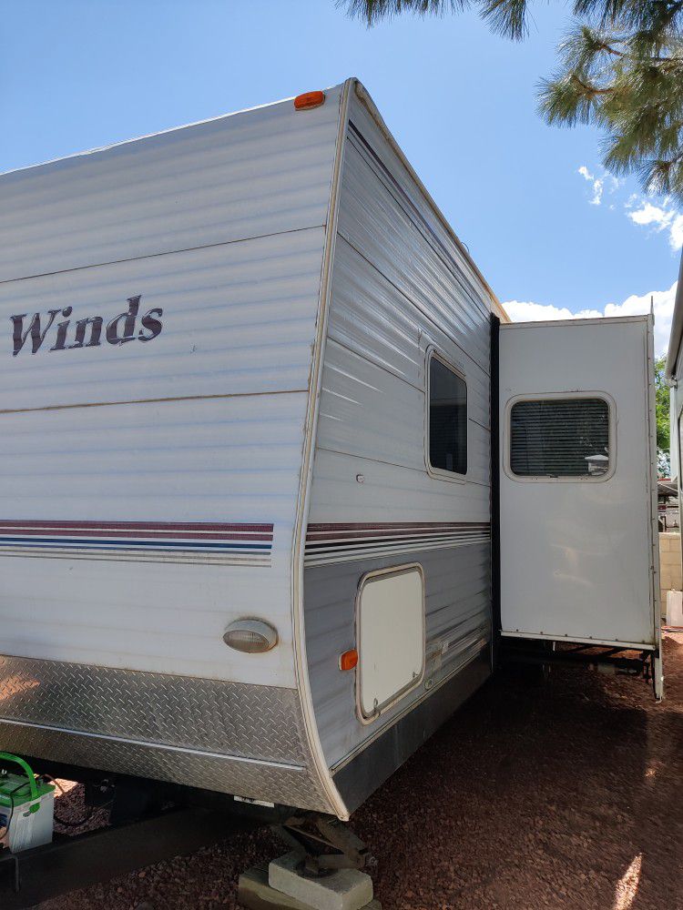 Photo 2007 Four Winds Travel Trailer