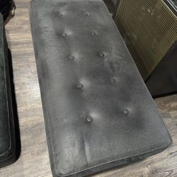 Tufted Ottoman 