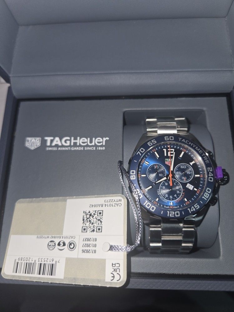 Tag FORMULA 1 MENS Chrono 43MM Quartz Watch SS Sized Not WORN