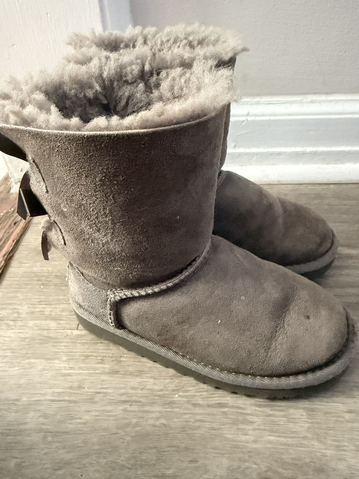 Kids Ugg Boots Size :12