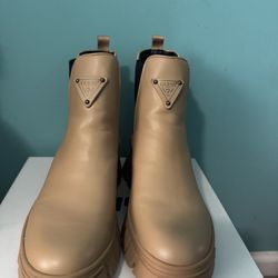 Guess Boots (Women)