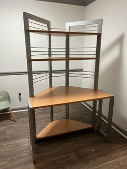 Modern Corner Desk with Built-In Hutch / Bookshelf — $100